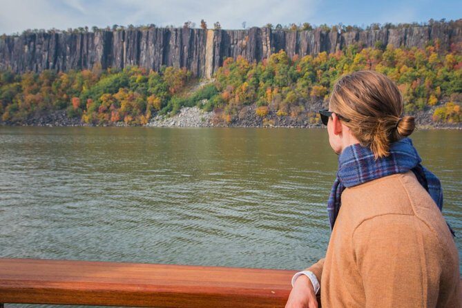 New York Fall Foliage Cruise up the Hudson River - Who Should Take This Tour?