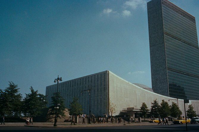 New York Midtown self-guided walking tour & scavenger Hunt - The Value and Practical Aspects