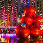 New York: Rockefeller Center Christmas Tree Pedicab Tour - The Magic of the Rockefeller Center Lighting Ceremony
