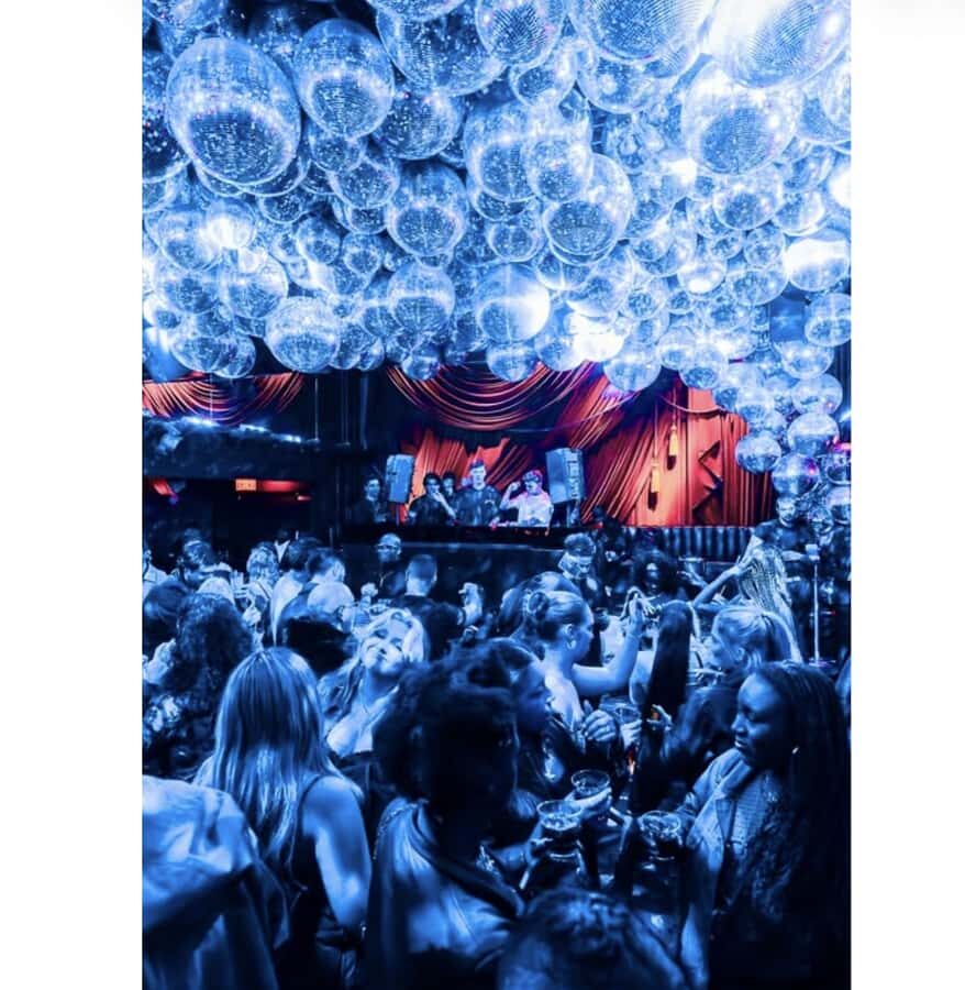 New York: Saturday Night Party with VIP Entry - Who Will Love This Tour?