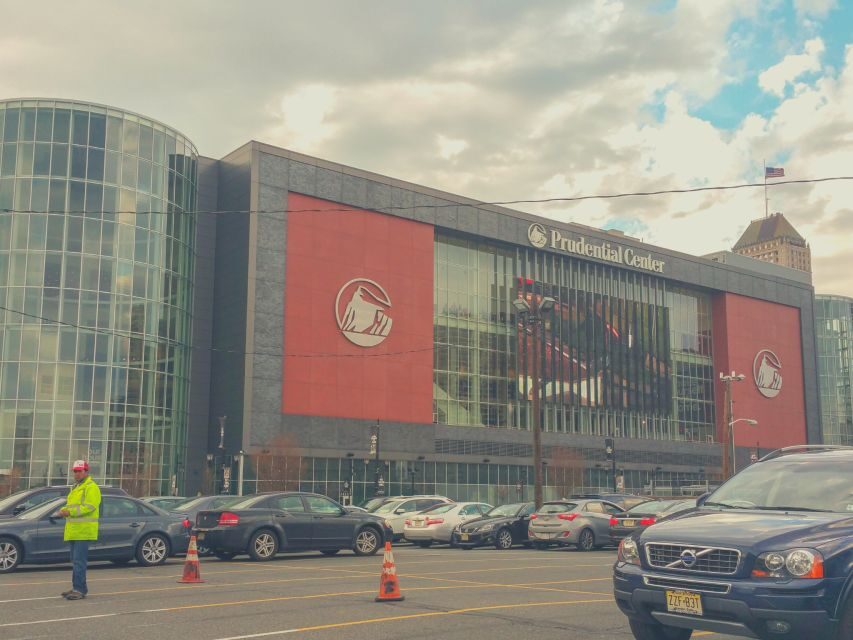 Newark: New Jersey Devils Ice Hockey Game Ticket - What to Expect When Attending