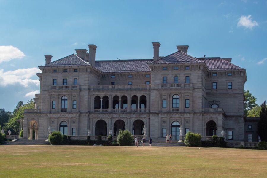 Newport, Rhode Island: Cliff Walk Gilded Age Audio Tour - What to Expect in Detail