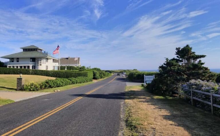 Newport, RI: Guided Day Trip from Providence - Transportation and Logistics