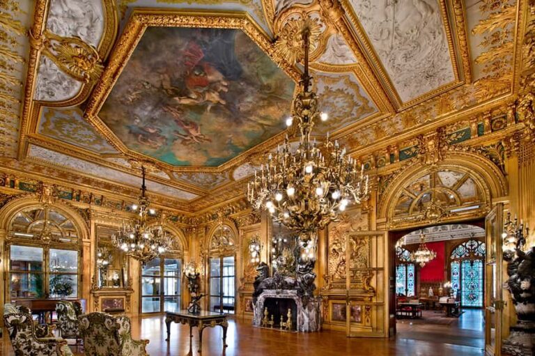 Newport, RI: Newport Mansions Ticket - 1 or 2 Mansions - An In-Depth Look at the Newport Mansions Tour