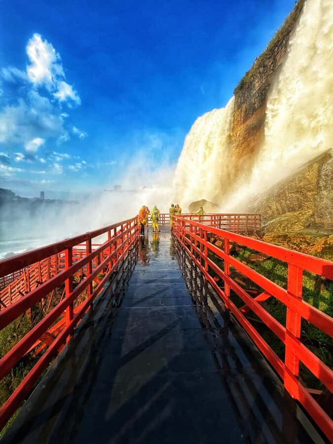 NF USA: Maid of the mist, Cave of the Winds, & Hotel Pickup - Why This Tour Works Well