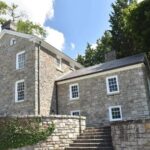 Niagara Falls and Niagara-on-the-Lake Ultimate Day Tour - What Sets This Tour Apart