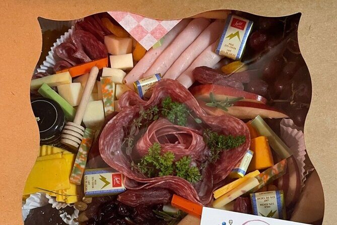 Niagara Falls and Wine Tour - The Practicalities