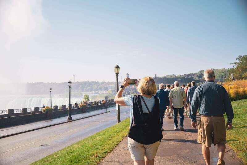 Niagara Falls: Guided Tour with Behind the Falls & Boat Ride - Authentic Experiences and Insights from Reviews