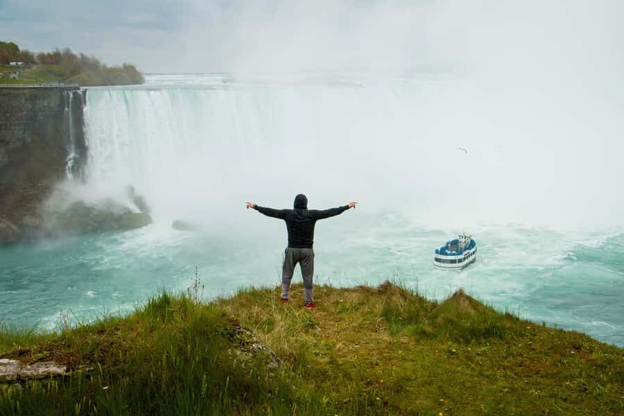 Niagara Falls: Private Historic Walking Tour - What Makes This Tour Stand Out