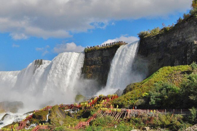 Niagara Falls: USA + Canada Tour with Cave, Boat Ride and Lunch - The Value of This Tour