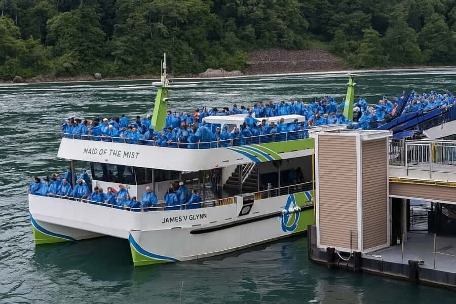 Niagara Falls USA: Niagara in a Glimpse with Boat & More - How the Tour Works in Practice