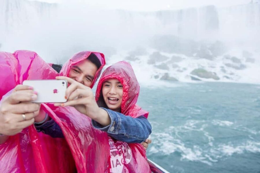 Niagara Falls Walking Tour with Boat Cruise Eco-Experience - Is This Tour Worth the Price?