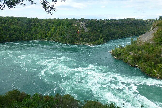 Niagara-on-the-Lake: Guided Vehicle Tour Prettiest Town in Canada - FAQ