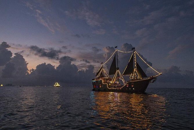 Night Pirate Ship Cruise in Cancún with Show & Lobster Dinner - The Highlights of the Cruise