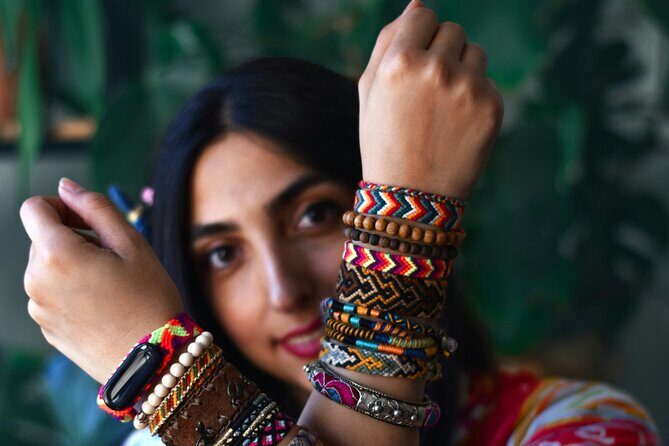 NON BUS Hippie Theme Traverse Old Mission Peninsula Wine Tour - The Sum Up