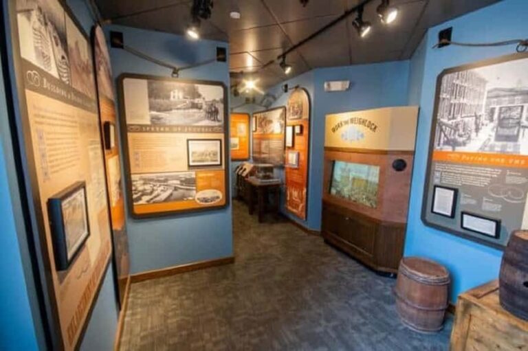 NYC: 1 Day Tour Through Thousand Island & Erie Canal Museum - Exploring the Thousand Islands