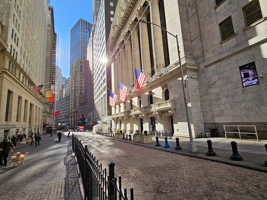 NYC: 9/11 Memorial, Wall Street, and Seaport Guided Tour - The Value of the Experience