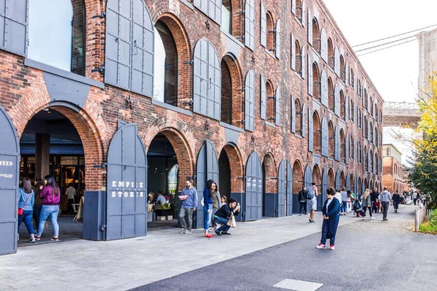 NYC: Brooklyn Bridge, DUMBO, and Skyline Small Group Tour - What Makes This Tour Stand Out?