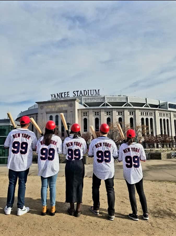 NYC Contrasts Tour Harlem, Bronx, Williamsburg, Queens and Brooklyn - Why This Tour Offers Great Value