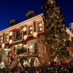 NYC: Dyker Heights and NYC Holiday Lights Luxury Bus Tour - The Practicalities: What to Expect