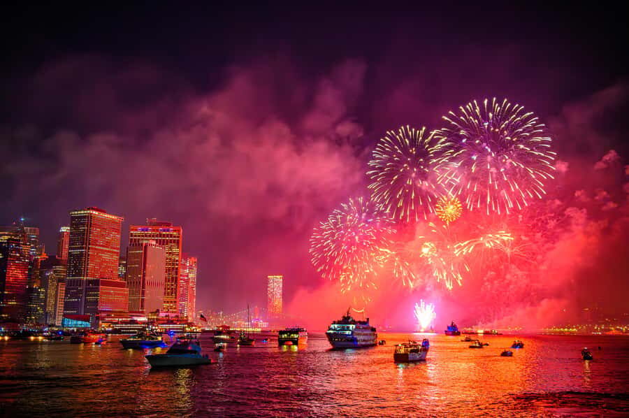 NYC: July 4th Fireworks Cruise with 5-Course Meal + Open bar - Dining & Drinks: A Culinary Celebration