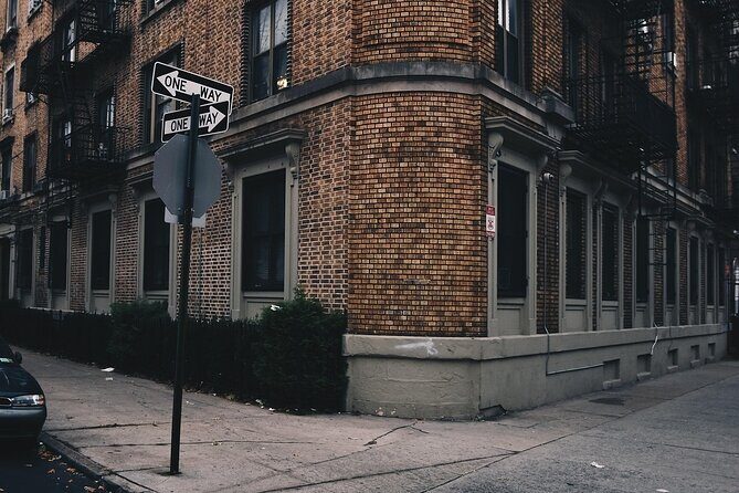 NYC Mobsters Ghosts & Crime Walking Tour Mafia Legends - Why This Tour Offers Good Value