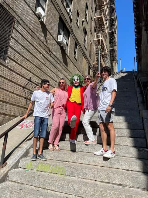 NYC: New York Contrasts Tour through Harlem, The Bronx, Queens & Brooklyn - The Bronx: Birthplace of Hip-Hop and Baseball’s Big Stage