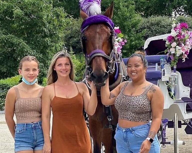 NYC: Private Central Park Horse & Carriage Ride - Iconic and Hidden Gems