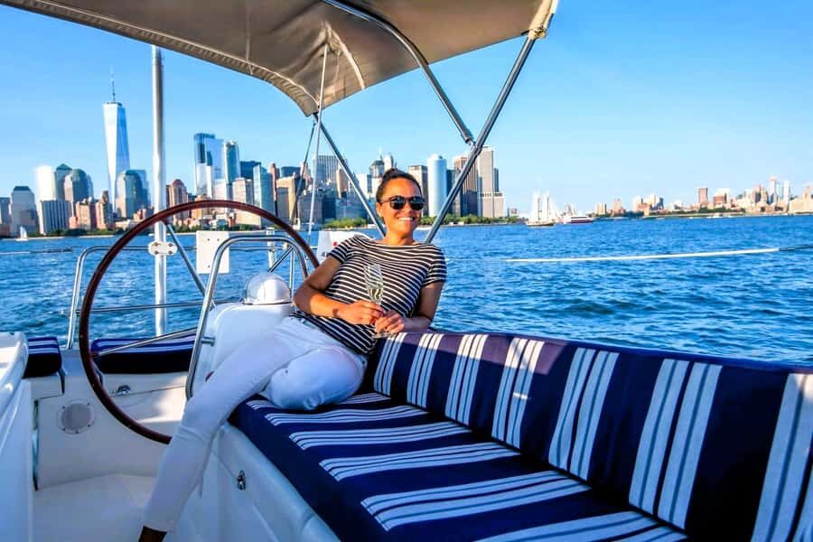 NYC: Private Champagne Sail to the Statue of Liberty - The Fine Details: Food, Drinks, and Special Packages