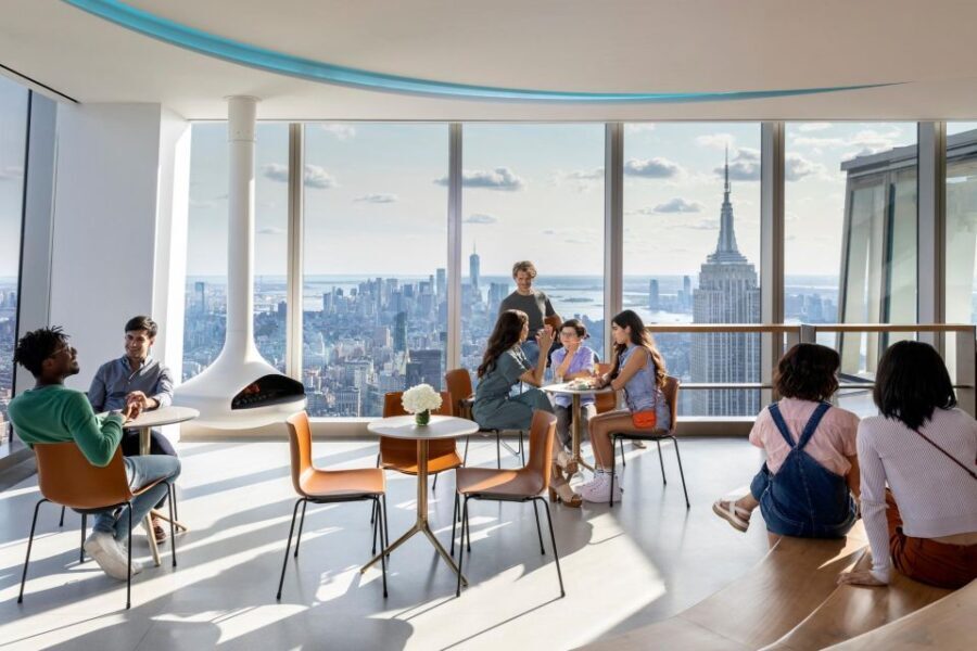 NYC: SUMMIT One Vanderbilt Ticket and Grand Central Tour - An In-Depth Look at the Tour Experience