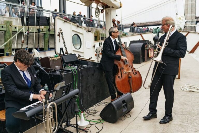 NYC: Sunset Jazz Sail aboard the 'Clipper City' - The Sailing Experience