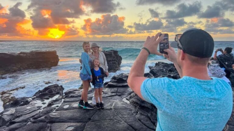 Oahu: 10-Hour Sunrise & Island Tour Perfect First Day - The Itinerary: From Sunrise to Surfs & Temples