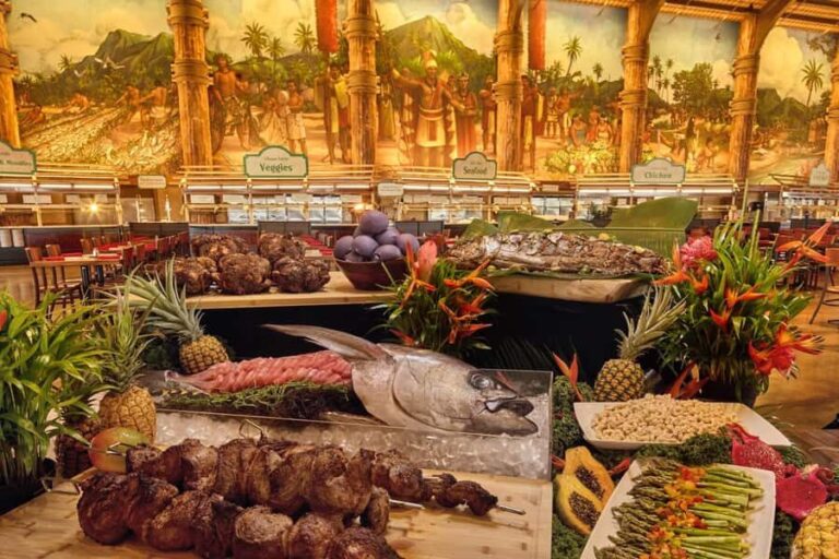 Oahu: Polynesian Cultural Center Entry & Show with Buffet - The Cultural Villages