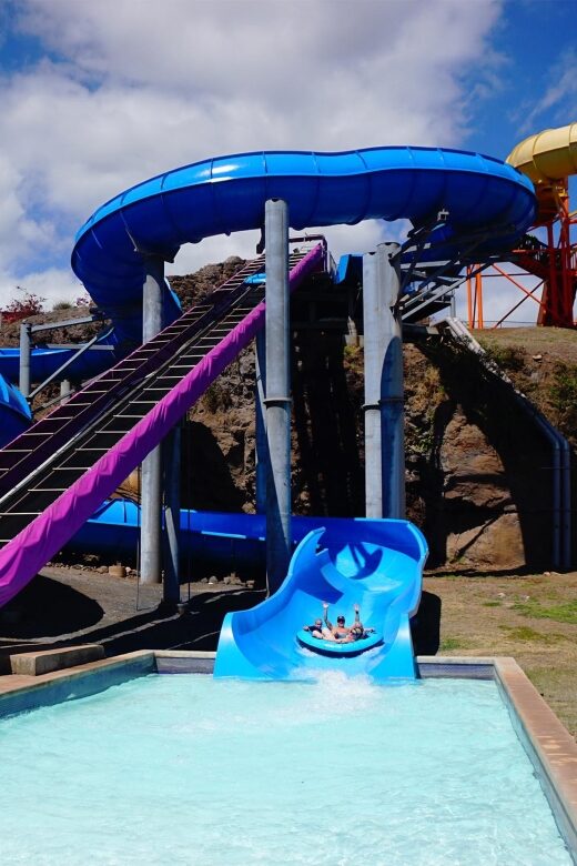 Oahu: Wet 'n' Wild Waterpark Ticket with Waikiki Transfer - Practical Tips for Your Visit
