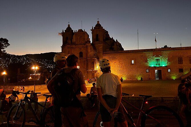 Oaxaca city bike ride - History & traditions - Analyzing the Value