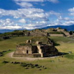 Oaxaca de Juarez: Monte Alban Half-Day Tour - A Closer Look at the Tour Experience