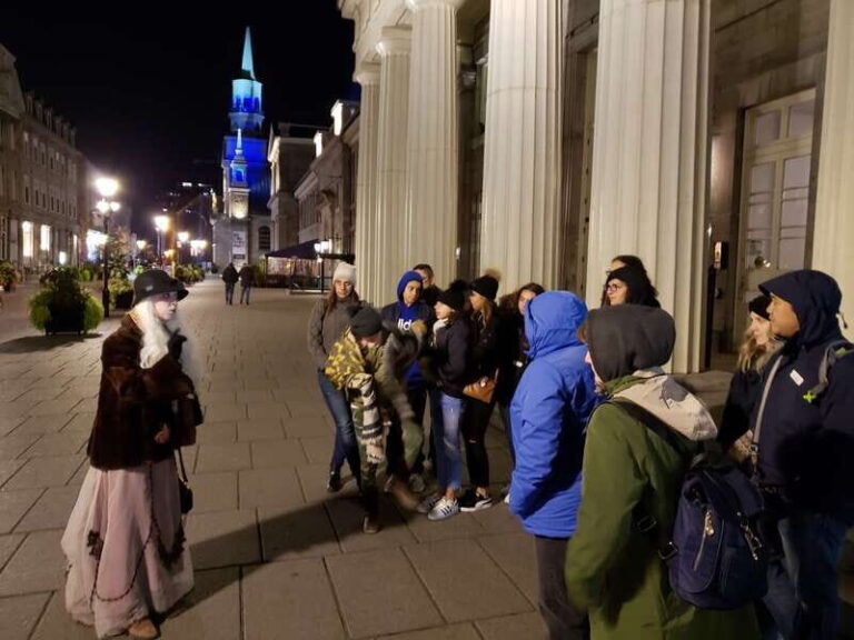 Old Montreal: Traditional Ghost Walk of the Haunted City - Itinerary Breakdown: What to Expect