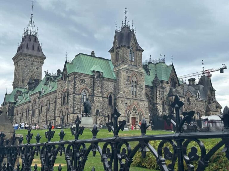 Ottawa: Heritage Walking Tour - Exploring Ottawa’s Landmarks and Stories