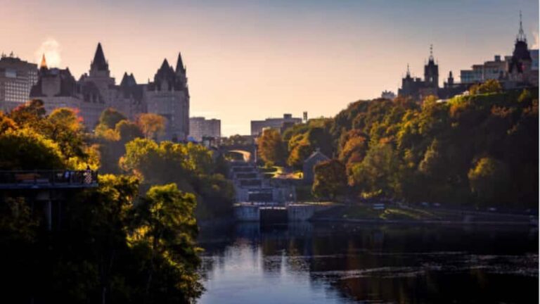 Ottawa: Private Historical Highlights Walking Tour - Why Choose This Tour?