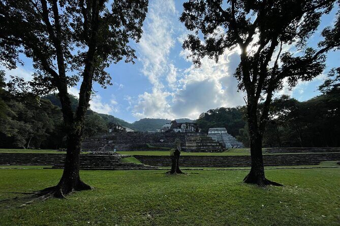Overnight Expedition to Palenque: Waterfalls, Ruins & Jungle Stay - Authentic Encounters and Insightful Guides