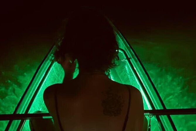 Paddle n Glow, night adventure in the bay of PCB, FL - Group Size, Duration, and Booking Practicalities