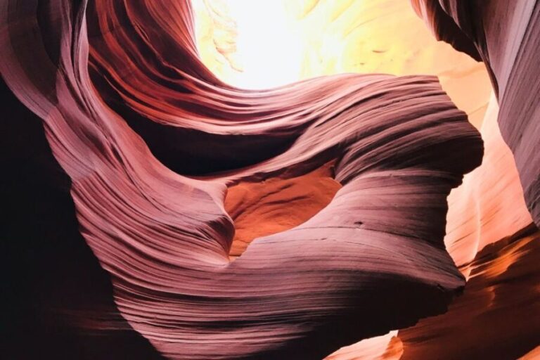 Page: Lower Antelope Canyon Entry and Navajo Guided Tour - The Real Experience: Authenticity and Limitations