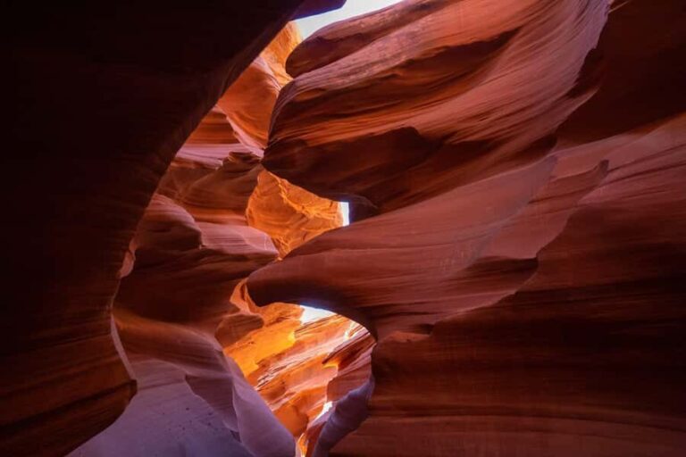 Page: Lower Antelope Canyon Prime Time Entry & Navajo Guide - The Visual Feast