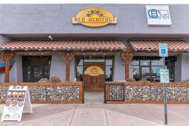 Page: Native American Dinner and Dance Show - The Experience: What to Expect from Start to Finish