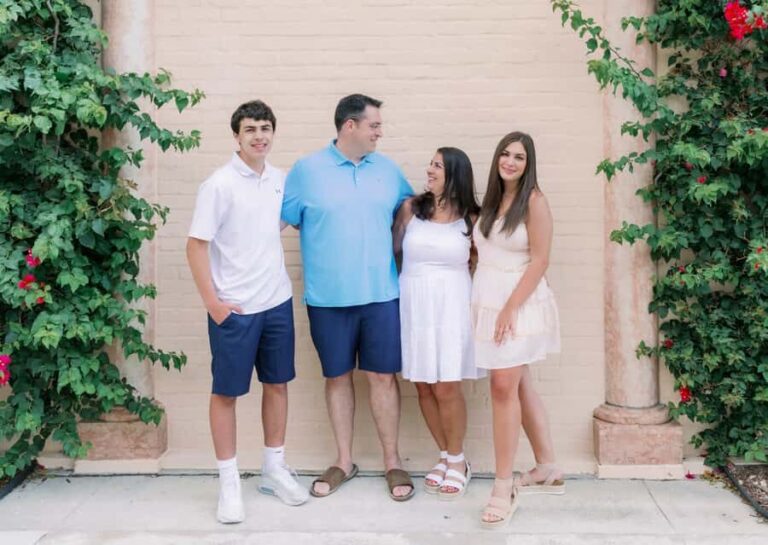 Palm Beach: Tour and Photoshoot along Historic Worth Avenue - The Photographic Experience: Capturing Memories in Style