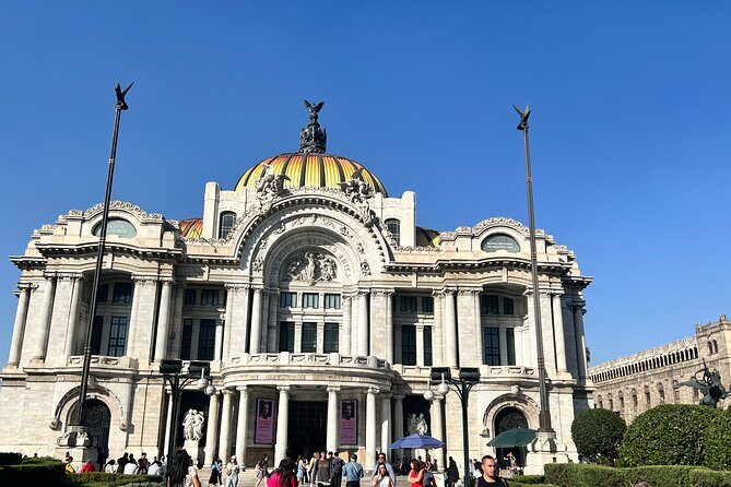 Pedestrian downtown private tour in Mexico city - Authenticity and Traveler Feedback