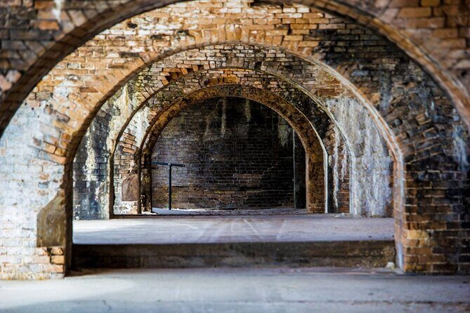 Pensacola Beach Fort Pickens Dolphin Cruise Tour - A Closer Look at the Itinerary