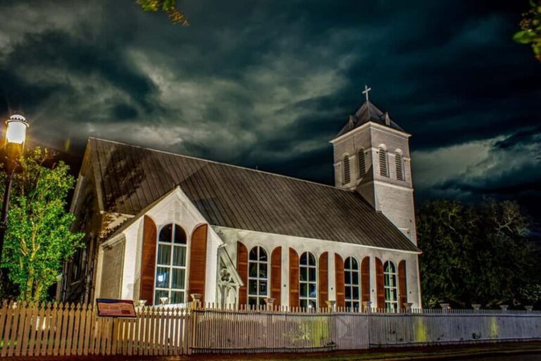 Pensacola Ghost Tours: Perdition, Pirates, & Purgatory - Who Should Consider This Tour?