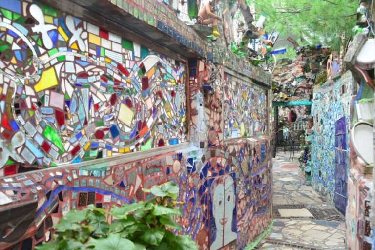 Philadelphia Murals and Street Art Tour with Magic Gardens - Practical Details and Tips