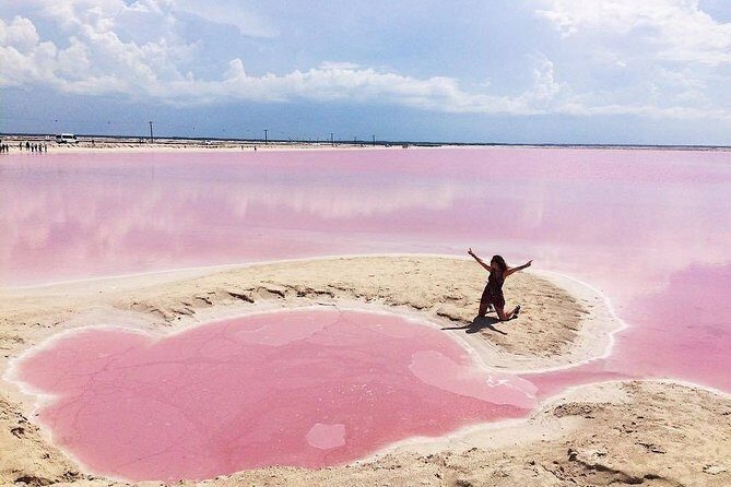 Pink Lake Tour from Las Coloradas with lunch and boat ride - Transportation and Group Size